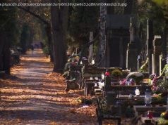 Pogoda na Wszystkich Świętych. W niektórych miejscach przydadzą się parasole