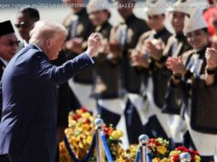 Trump tanzt bei Landung in Malaysia
